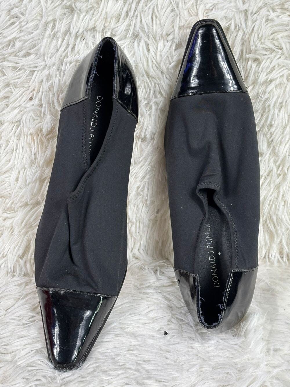 Donald J Pliner Black Ankle Boots Women's "Levy 2" Leather Pointed Toe Size 8M
